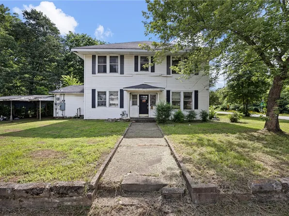 308 W Main St, Atkins, AR 72823
