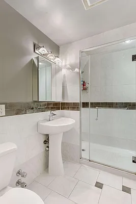 Rented by Corcoran | media 44