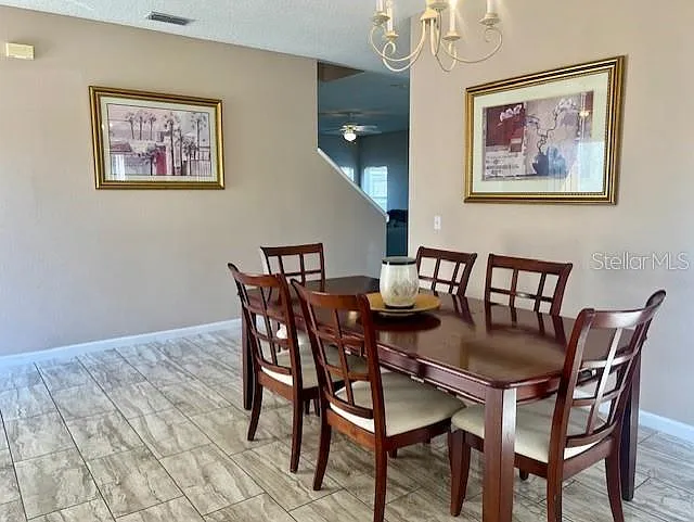 439 Bloomingdale Dr — Photo 6