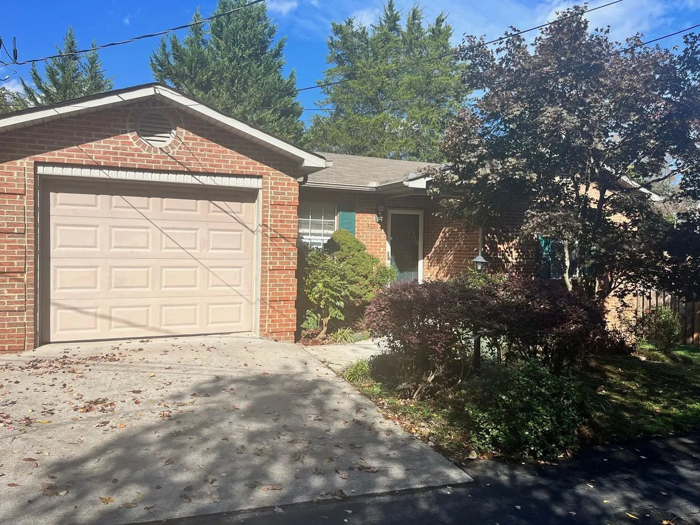 Cute 2 BR/BA One-Level Home off Ebenezer — Photo 1