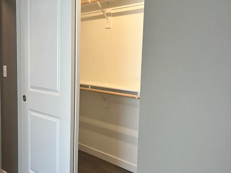 6879 Sun Ct SE — Photo 14