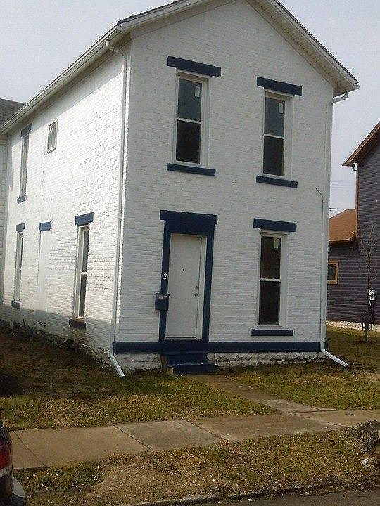 1st image of 121 Pulaski St