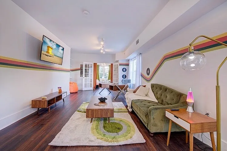 524 Northwest 35th Street — Photo 3
