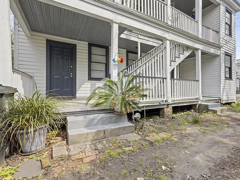 138 Line St #G — Photo 2