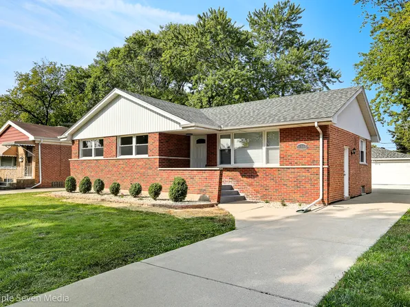 16348 Dobson Ave, South Holland, IL 60473