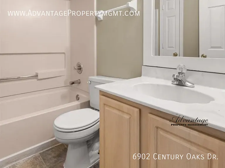 6902 Century Oaks Dr — Photo 11