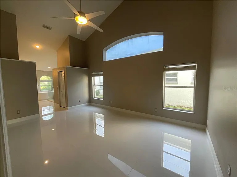 13668 Crystal River Dr — Photo 16