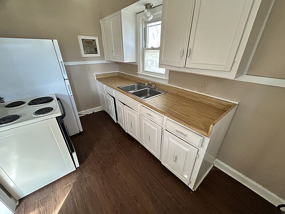 5th image of 4061 Reenie Ave