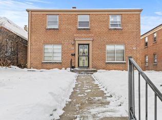 5607 W Wisconsin Ave #5609, Milwaukee, WI 53213