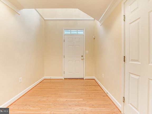 3rd image of 4204 Lower Park Dr