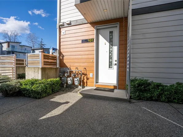 3321 Radiant Way #101, Langford, BC V9C 0K3