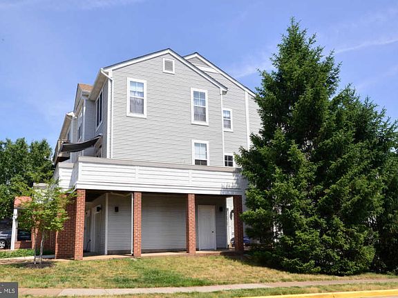 2nd image of 20456 Cool Fern Sq