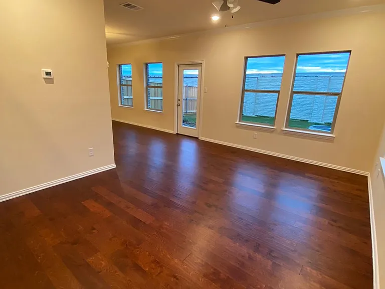 1143 Salma Jameel Ct — Photo 4