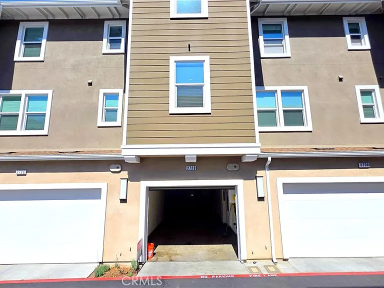 2728 Crozier Ct — Photo 27
