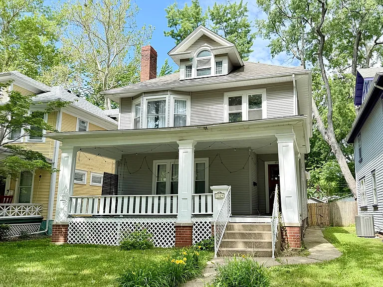 1329 S Holmes Ave — Photo 1