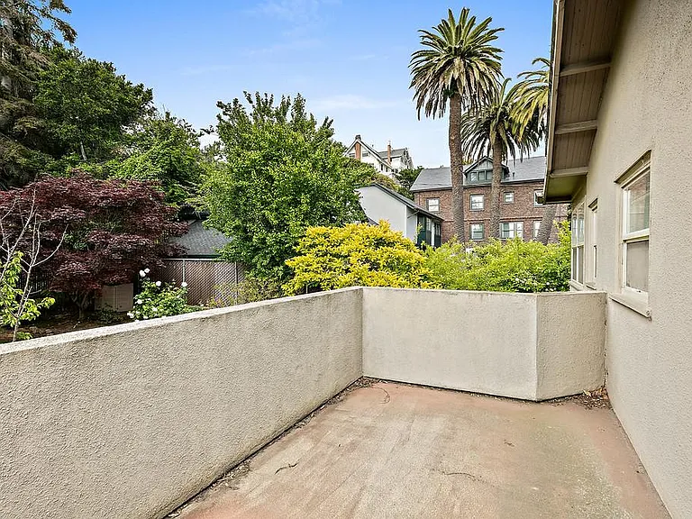 2903 Russell St — Photo 29