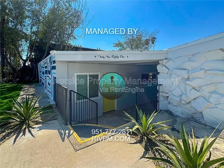 3581 Chicago Ave — Photo 3