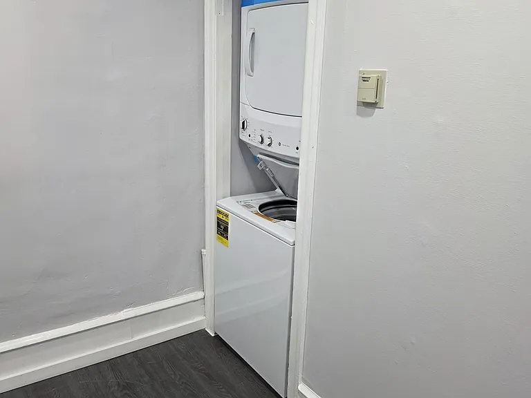 6428 W Girard Ave #1 — Photo 7