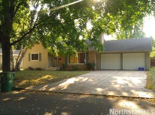 714 Church St SW, Hutchinson, MN 55350