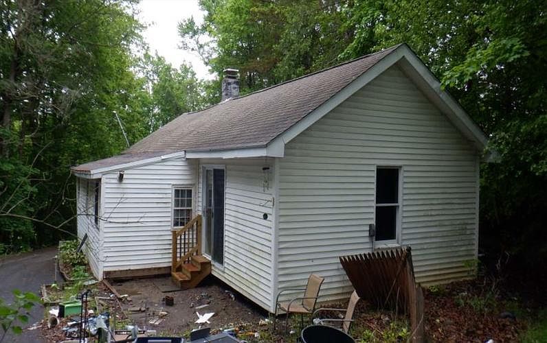 2nd image of 39 Bircher Ave
