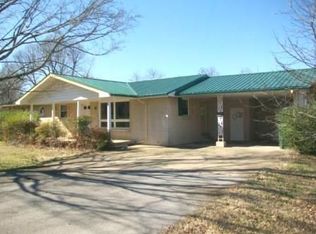 121 Jones Ck Rd, Dickson, TN 37055