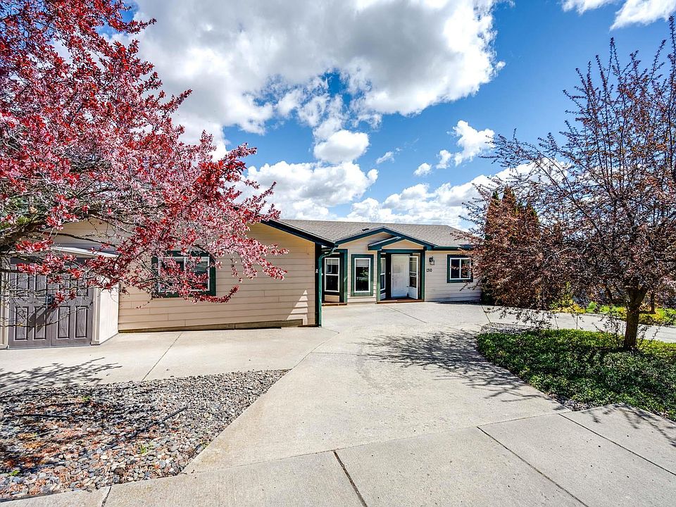 1st image of 1310 SE Earthtone Ct