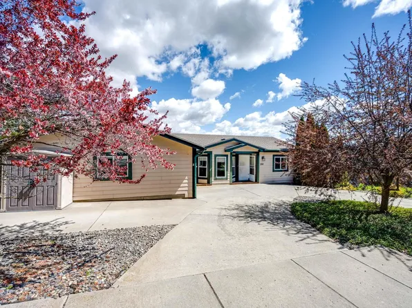 1310 SE Earthtone Ct, Pullman, WA 99163