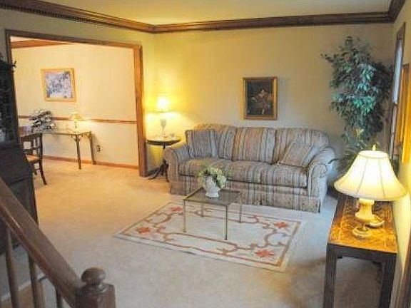 5th image of 2134 Flaxen Ct