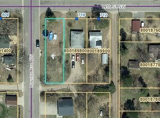 724 11th St NW, Bemidji, MN 56601