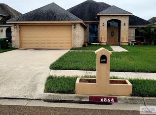 6864 Palo Azul Dr, Brownsville, TX 78526