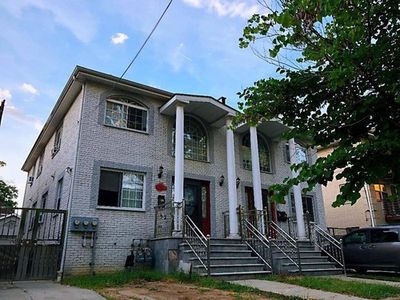 14307 Beech Ave, Flushing, NY, 11355