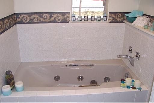 5th image of 2823 RAVINA DR