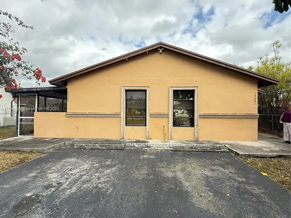 13851 SW 44th Ter, Miami, FL 33175