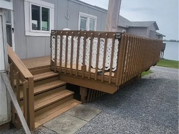 34379 Route 12, Cape Vincent, NY 13618