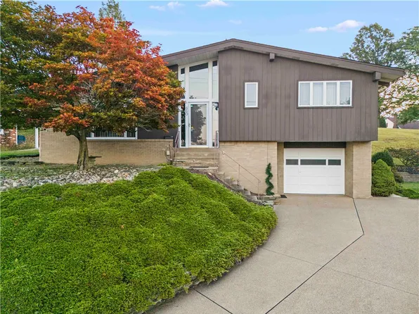660 Woodland Rd, Canonsburg, PA 15317