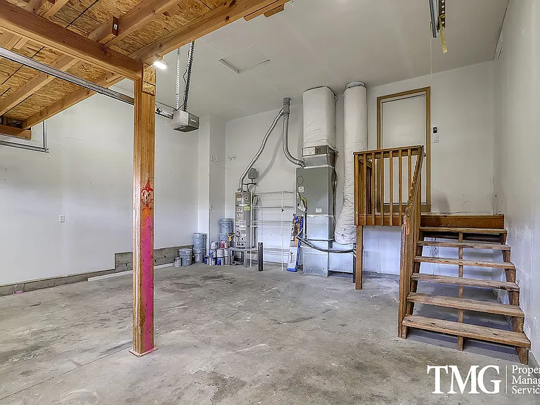3708 NE 98th St — Photo 35