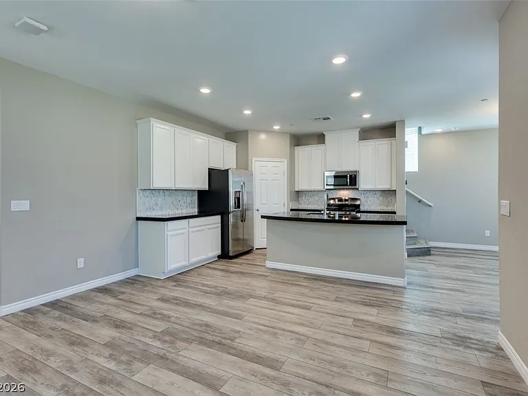 3216 Azalea Ridge Ct — Photo 6