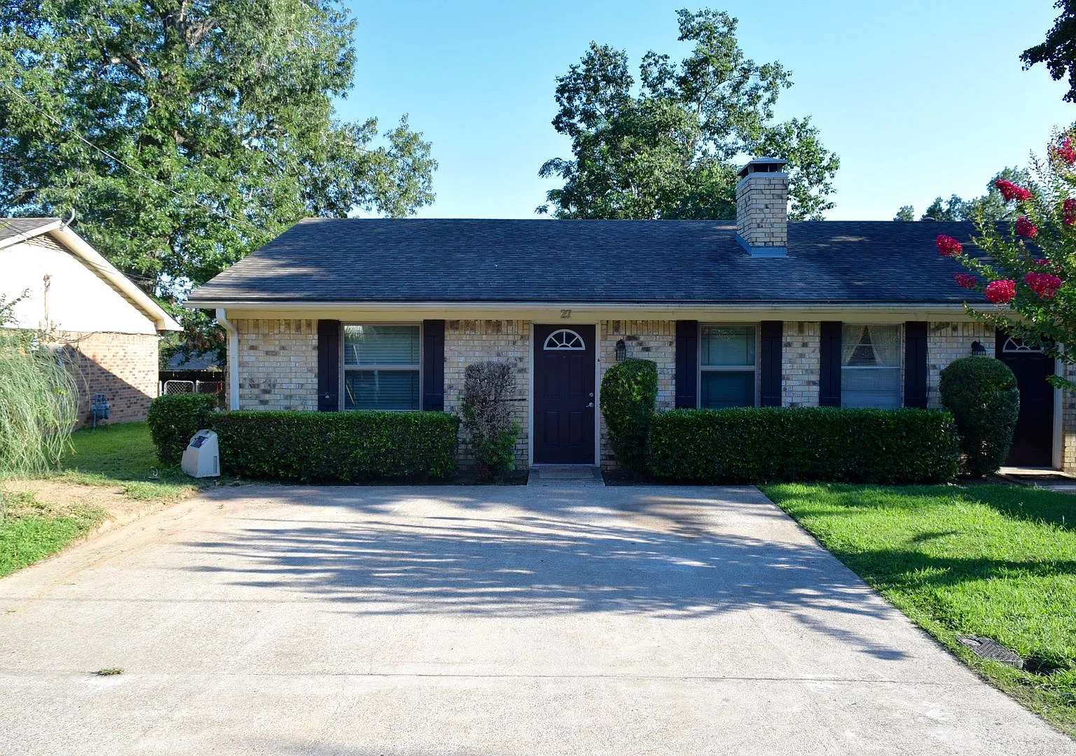 8414 Cambridge Rd. #C27 — Photo 1