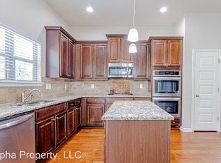 101 Mansfield Ln, Greer, SC 29650