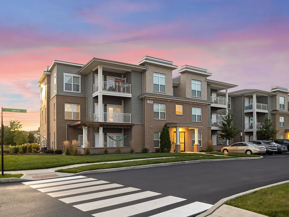 The Ascent Apartments of Plainfield