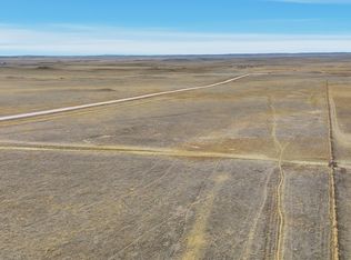 3 Elliott Rd, Newcastle, WY 82701