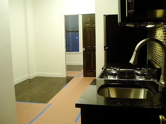 Rented by Bold New York | media 60