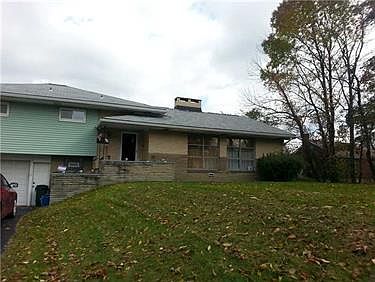 2nd image of 800 Idaho Dr
