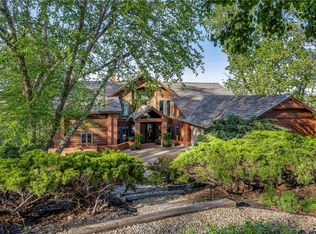 31 Ravenshoe Rd, Rogers, AR 72756