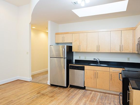2nd image of 115 W Broad St APT 301