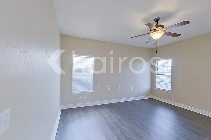 812 SW 37th St — Photo 18
