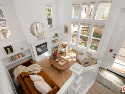 6011 Dawn Crk Unit 1, Playa Vista, CA, 90094