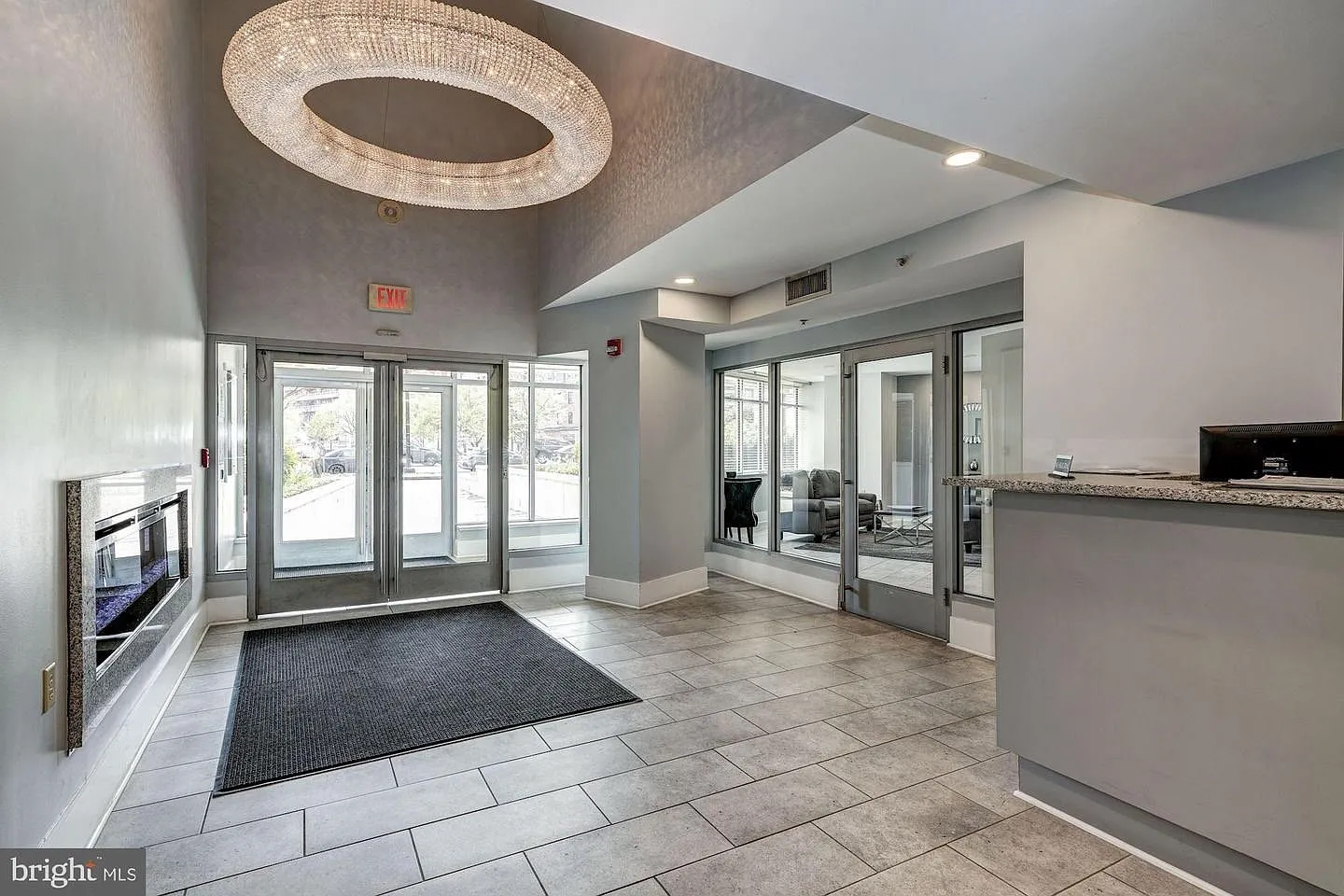 2 bed, 800 sqft, $1,500 — Photo 3