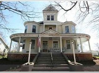 124 S Walnut St, Maroa, IL 61756