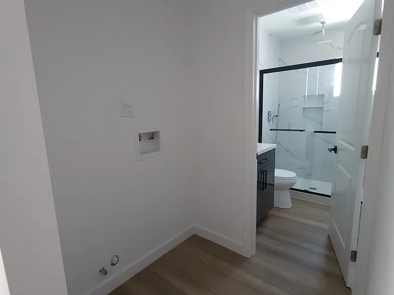 3316 Marine Ave #1/2 — Photo 10